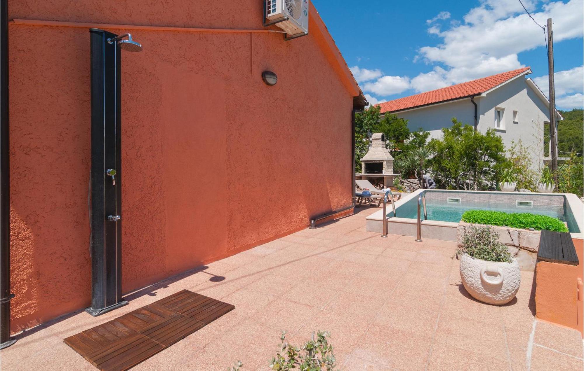 Cozy Home In Mudri Dolac With Kitchen Basina Exterior photo